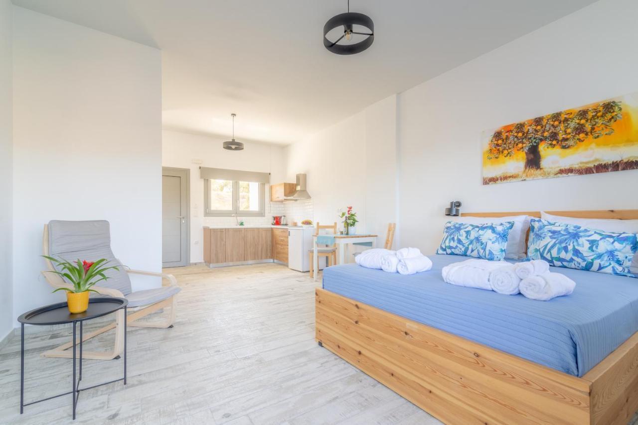 Magriplis Hill Apts Gouves Exteriér fotografie