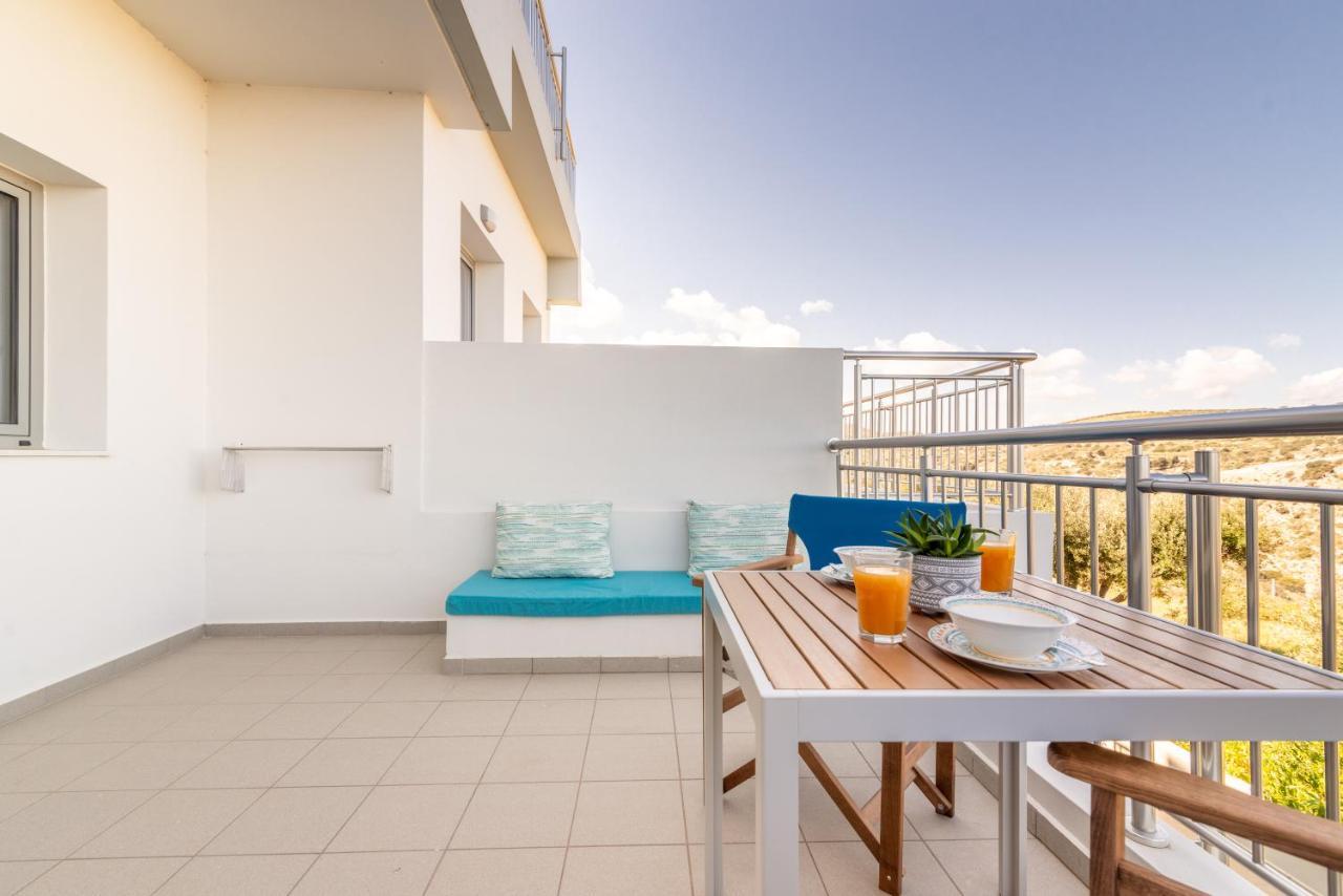 Magriplis Hill Apts Gouves Exteriér fotografie